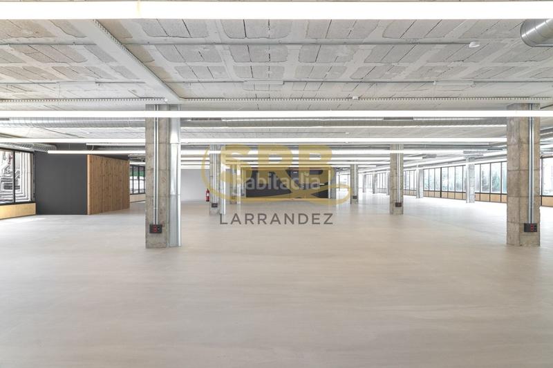 Foto 9b8155f3-b4bc-4a0e-a2c0-e311a4e137de. Location bureau avec chauffage parking dans Sant Ramon - Maternitat Barcelona