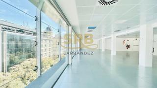 Alquiler Oficina  Via augusta. Oficina diáfana y con acabados de gran calidad en edificio exclu