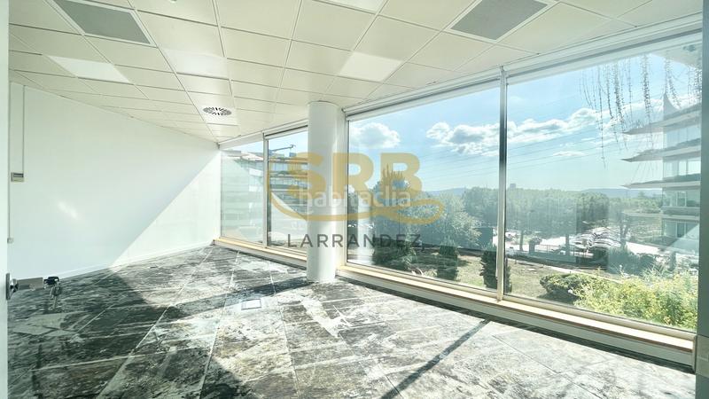Foto 166bddc3-1ebf-46e4-b013-ed78208483d3. Alquiler oficina excelentes oficinas , con todos los servicios en Sant Cugat del Vallès