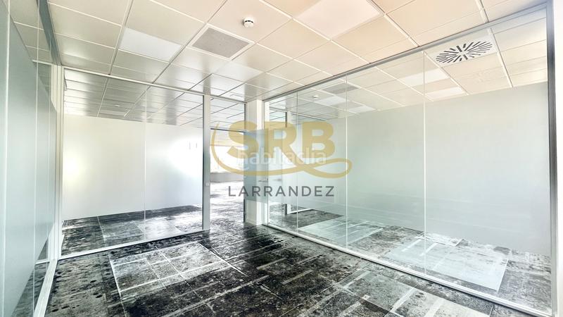 Foto 53c69888-509a-46bc-9a59-9717c6ce5337. Alquiler oficina excelentes oficinas , con todos los servicios en Sant Cugat del Vallès