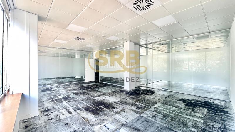 Foto 677546d8-e64a-4e3f-88ed-13922ef6a87e. Alquiler oficina excelentes oficinas , con todos los servicios en Sant Cugat del Vallès