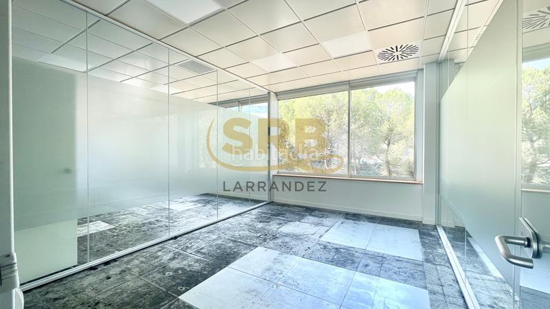 Foto 93857705-c7b2-4201-ad90-83741f8e6bb2. Alquiler oficina excelentes oficinas , con todos los servicios en Sant Cugat del Vallès