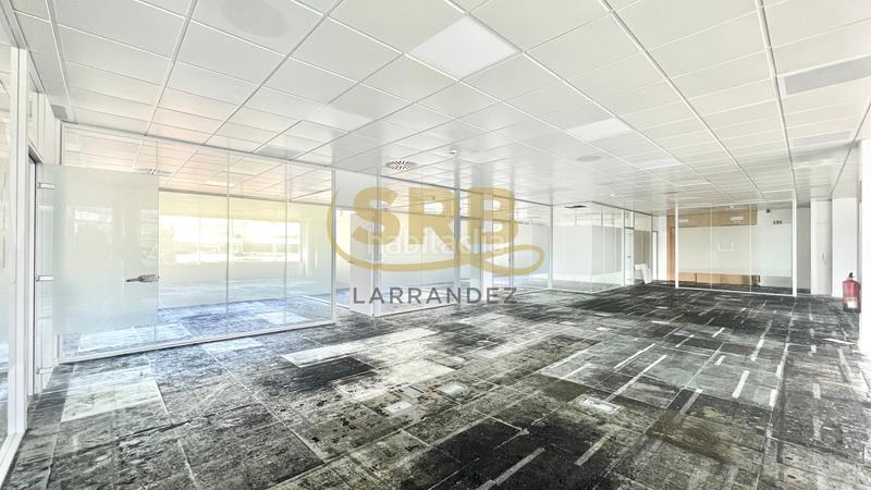 Foto a3e11c06-08d4-41b5-adad-aa46ec8a7907. Alquiler oficina excelentes oficinas , con todos los servicios en Sant Cugat del Vallès