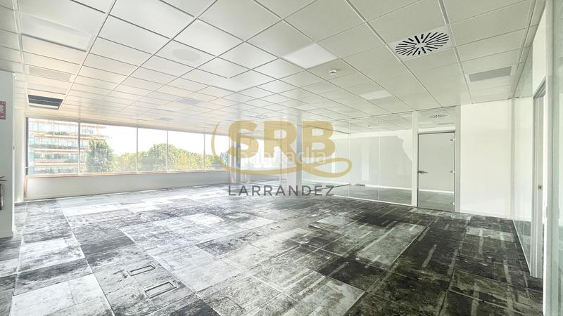 Foto cd2e1919-8ac9-425e-9824-3614f75cd8a2. Lloguer oficina amb calefacció aparcament a Volpelleres Sant Cugat del Vallès