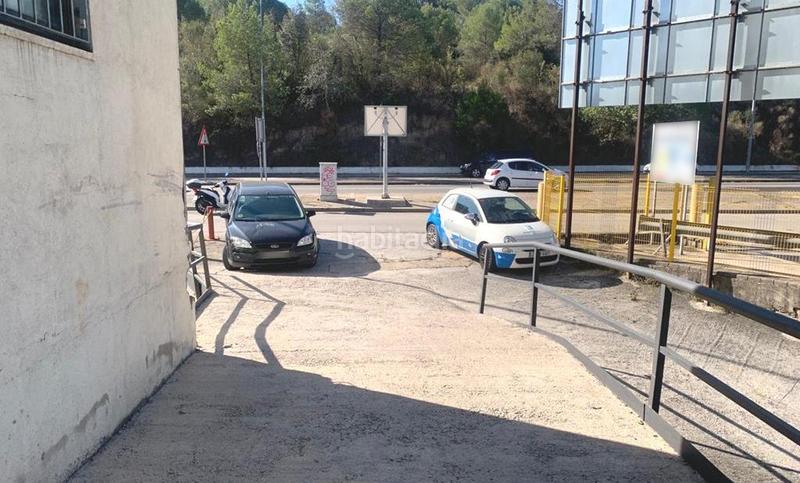 Foto eb8d4461-e0b0-4a97-9447-88c33fbb85dd. Lloguer nau industrial a Can Roses Rubí