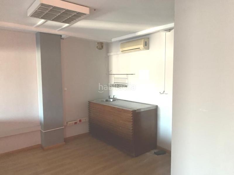 Foto 5efcdd10-6baf-4b3e-bd6a-b4664c742997. Miete fabrikhalle in Can Roses Rubí