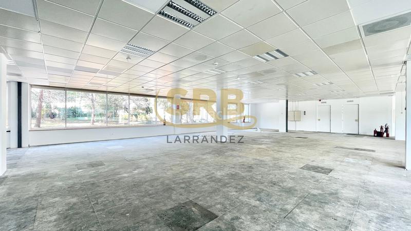 Foto be0749e6-6bad-47b8-9fa9-f996c6c63653. Location bureau avec chauffage parking dans Volpelleres Sant Cugat del Vallès