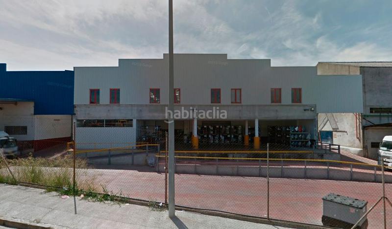 Foto ca490e97-6e7c-45f5-89c4-c1887d729389. Rent industrial building in Polinyà