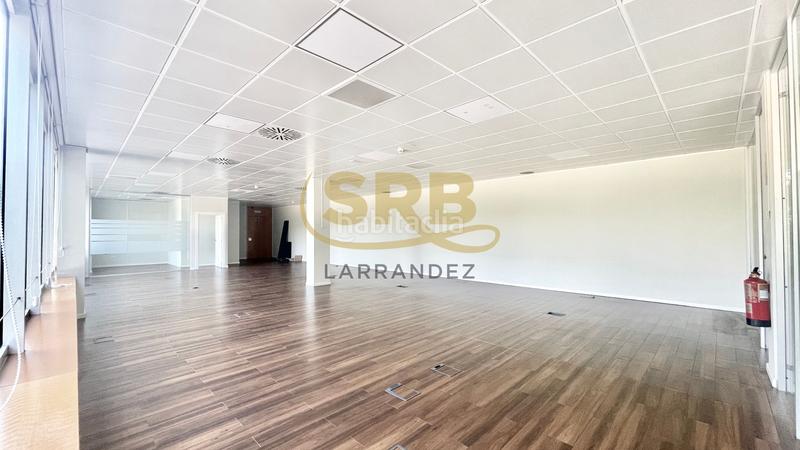 Foto abb25708-fb15-4276-b9d4-90dd65ad6f93. Affitto ufficio con riscaldamento parcheggio in Volpelleres Sant Cugat del Vallès