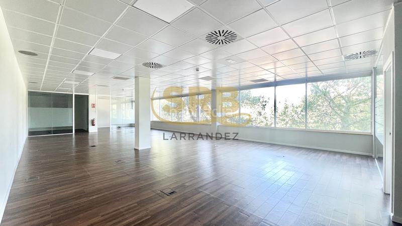 Foto 7e0afba4-cd4a-47a2-ad44-7240ce9b62e5. Location bureau avec chauffage parking dans Volpelleres Sant Cugat del Vallès