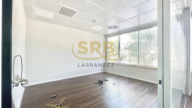 Foto d0504b3c-1d43-4c5f-9e9f-6a7036d67eff. Location bureau avec chauffage parking dans Volpelleres Sant Cugat del Vallès