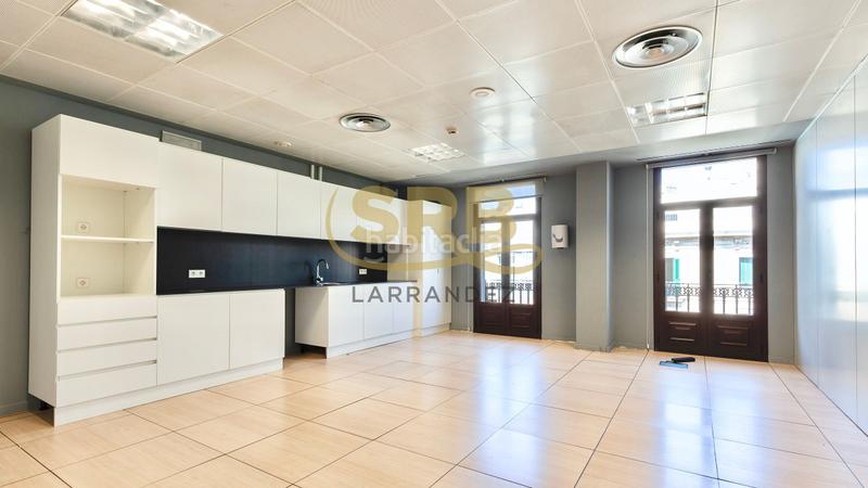 Foto 79262130-b504-4c75-bd86-38ab11a0eb2d. Location bureau avec chauffage parking dans Dreta de l´Eixample Barcelona