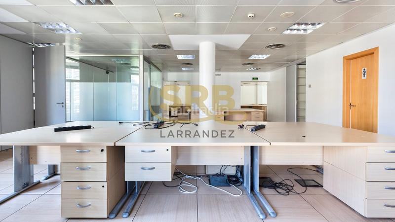 Foto d0361e54-b87f-41a6-8f3f-797abc75de41. Miete büro mit heizung parking in Dreta de l´Eixample Barcelona