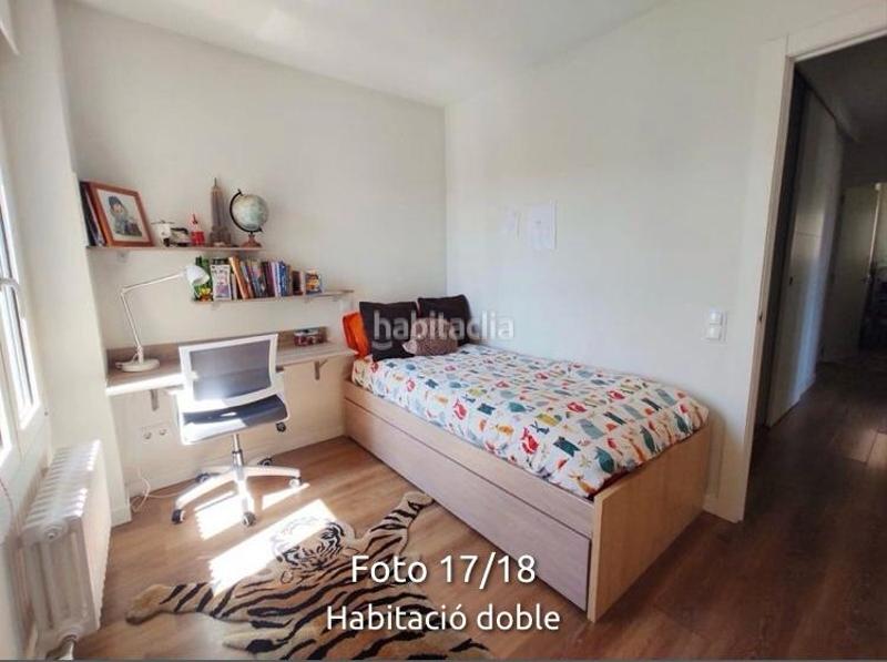 Foto 860240fa-df9d-4003-bd67-897aa67031c7. Location appartement dans Centre Vic