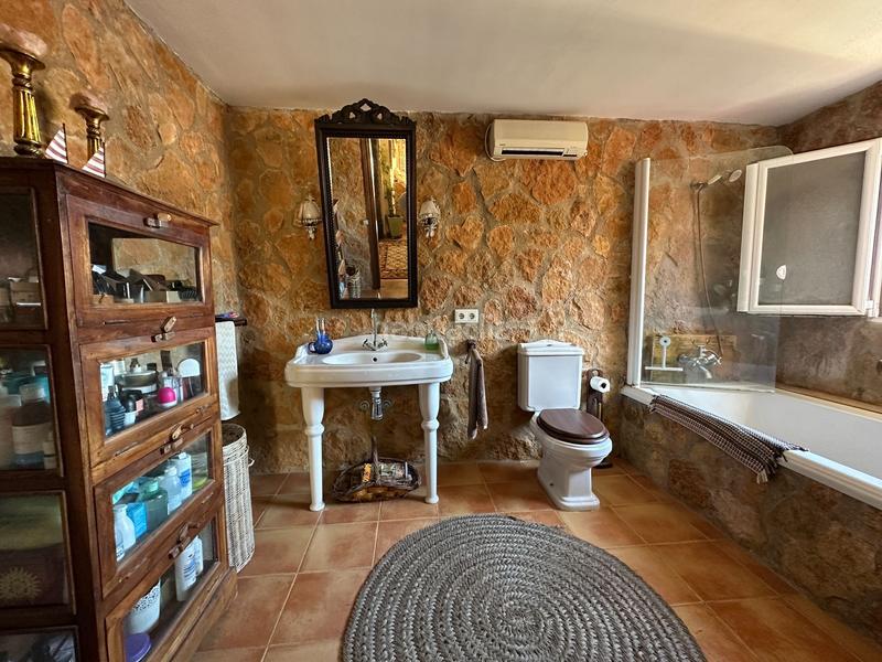 Foto 2daae978-e093-4938-95a1-427791449db3. Casa amb piscina a Badia Blava-Badia Gran-Tolleric Llucmajor