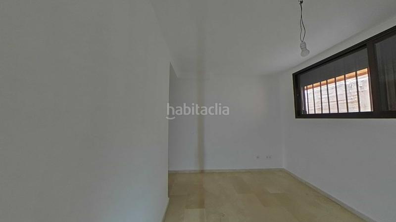 Foto f8e0ccf5-9e77-4e31-81da-7a3302f19301. Flat with pool in Cala Major Palma de Mallorca