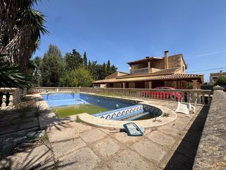 Haus in Santa María del Camí. Fantástico chalet en santa maría del camí