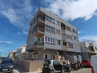 Pis a Es Coll d´En Rabassa. Piso en el coll den rabassa