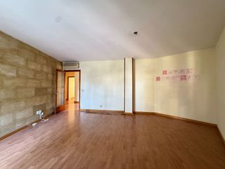 Pis a Plaça de Toros