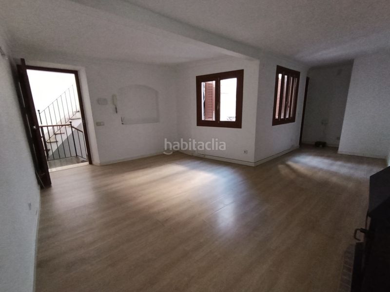 Foto c73c13ff-0452-4029-acf1-3543f7ad9f37. Pis a La Llotja-Born Palma de Mallorca