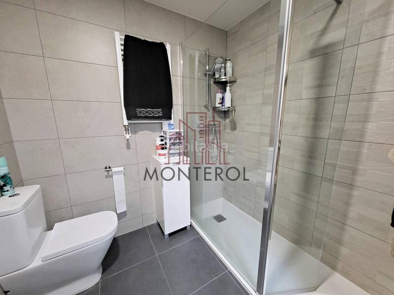 Foto c69756c3-6207-41f7-9913-1a9fbf1bc480. Piso  en venta en eixamplesant oleguer08203 en Sabadell