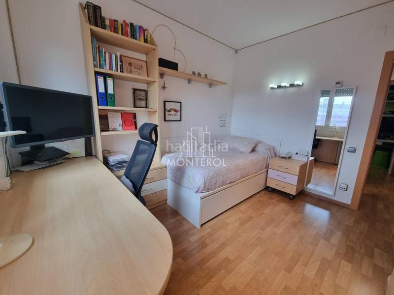 Foto bef1b666-518a-4ad7-8c64-8ea0b6cc62b7. Appartamento con riscaldamento parcheggio in Eixample Sabadell