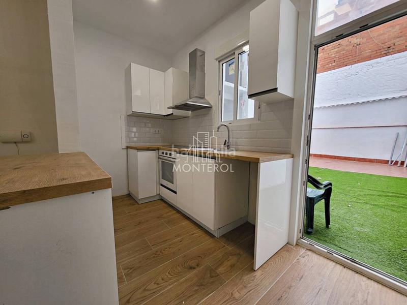 Foto 97722eb7-088a-416f-bbc8-c66431988c2f. Casa adossada amb calefacció a Covadonga Sabadell