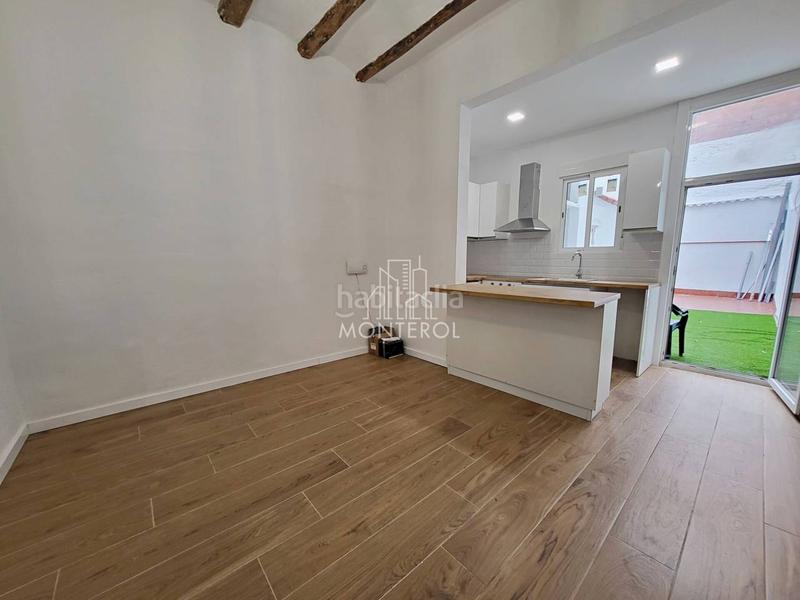 Foto 9a3f639f-85c6-4155-9dc1-1c20161edbe1. Casa adossada amb calefacció a Covadonga Sabadell