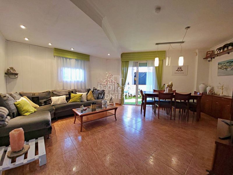 Foto ceedbfe3-0b8f-4d62-ac6c-e0bfd0a659f8. Dúplex amb calefacció a Zona Nord Rubí