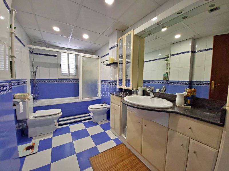 Foto ee15d0d8-2389-405e-919a-abb137bbf615. Dúplex amb calefacció a Zona Nord Rubí