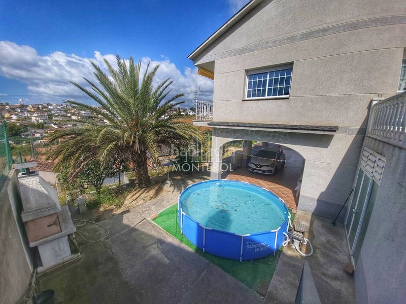 Foto a80007ca-ca77-45c8-83c7-f113f5c85c85. Xalet amb calefacció aparcament piscina a Lliçà d´Amunt