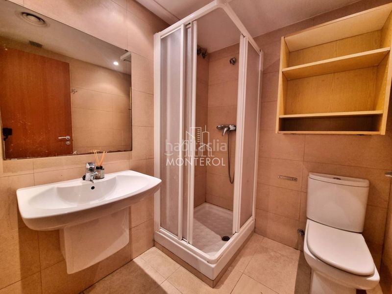 Foto b512eae9-a227-4793-940f-a7ce3ae48838. Pis amb aparcament a Gràcia Sabadell