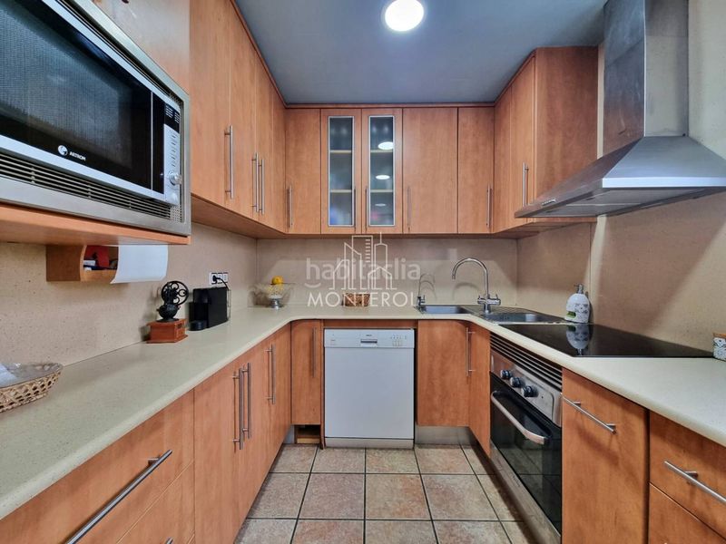 Foto 93dd2296-d4ee-47a6-83c9-5525421bd201. Casa amb aparcament a Ca n´Oriol Rubí