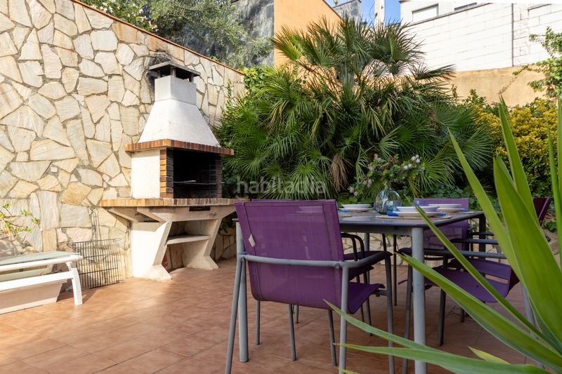 Foto 06909f80-abac-46b1-ac6d-31d55ca92b12. Xalet amb xemeneia calefacció aparcament piscina a Olivella