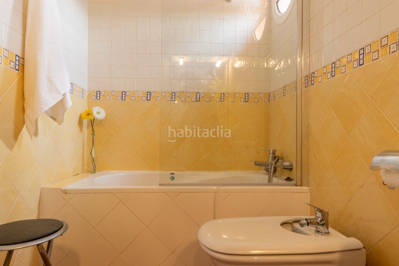 Foto 1e6980a7-1bdd-4a3b-9ba2-2cf27a0950a5. Xalet amb xemeneia calefacció aparcament piscina a Olivella