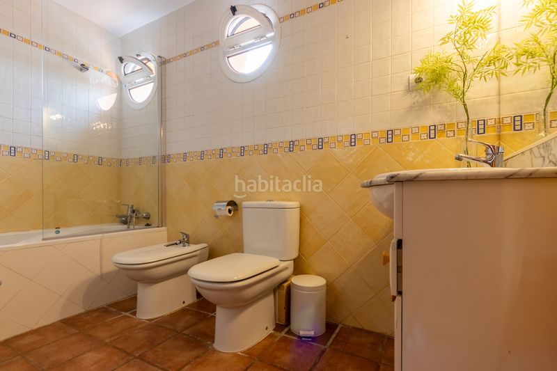 Foto 85e7ca5a-de12-4f5e-ae26-8cdfb1685e1c. Xalet amb xemeneia calefacció aparcament piscina a Olivella