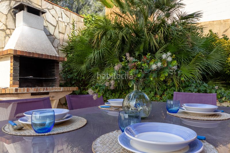 Foto a45cff02-8edd-4075-97d8-6079b035e001. Xalet amb xemeneia calefacció aparcament piscina a Olivella