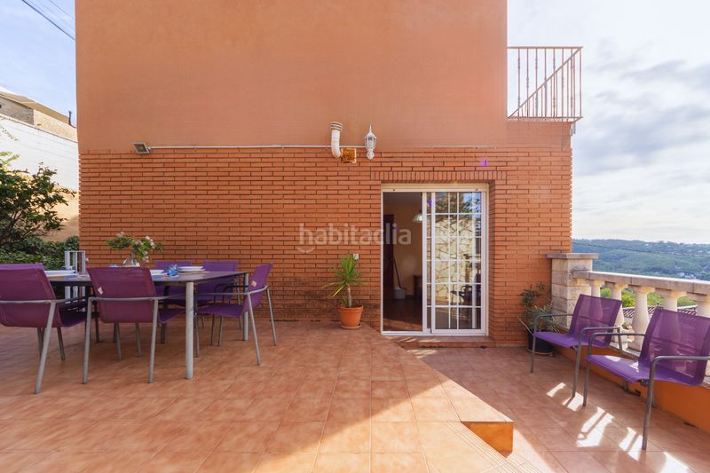 Foto a59d7bec-b576-43f9-98c7-a83b5e4f0dc0. Xalet amb xemeneia calefacció aparcament piscina a Olivella