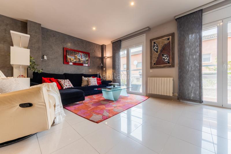 Foto 16d853b6-993f-4966-9a6d-0825fb243b88. Semi detached house with heating parking in Poble Nou Vilafranca del Penedès