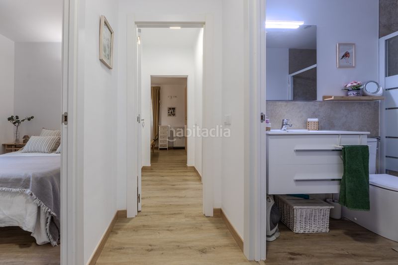 Foto 3160fea9-cd08-4ae6-ac3c-42019c5fcbc6. Casa amb xemeneia aparcament a Llorenç del Penedès