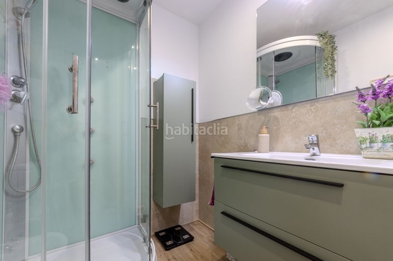 Foto f99957aa-a17e-49f3-b6d8-b68f555d3df0. Casa amb xemeneia aparcament a Llorenç del Penedès