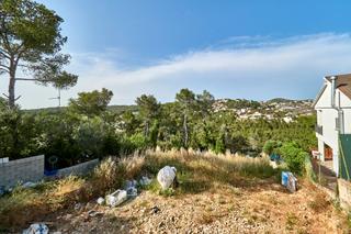Terreny residencial  Carrer del teixo. En venta terreno urbano de 702 m² en can suria (olivella)