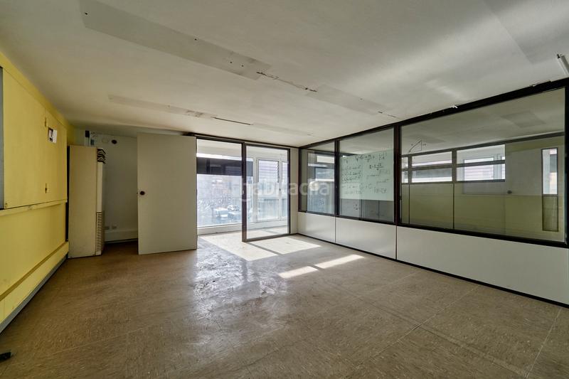 Foto 8c0e1bfe-f34f-4d23-a9e9-9bd2658cbe79. Rent business premise in carrer de montblanc 62 in Vilafranca del Penedès