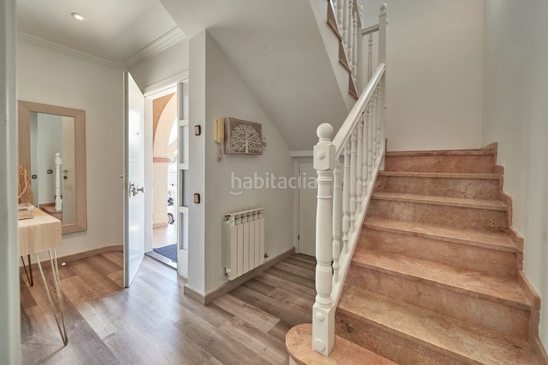 Foto a95de776-4357-4d1a-9ac7-d62c62e1e774. Casa amb calefacció aparcament piscina a Catllar (El)