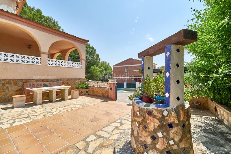 Foto b61af2bf-c0a3-4e1e-ae3a-f20ec10f8859. Casa amb calefacció aparcament piscina a Catllar (El)