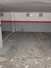 Location Parking voiture  Carrer de la sèquia. Plazas de parquing