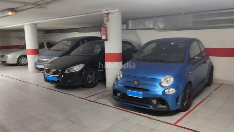 Foto f1893a7e-f612-4ea5-bad4-18795650a99f. Aparcament cotxe a Centre - Passeig i Rodalies Manresa