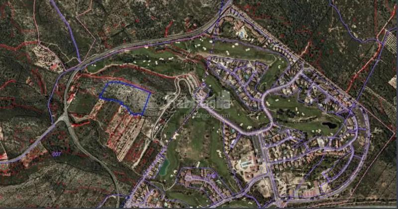 Foto 16e8b62f-cbb7-4fd6-b406-cc3cb2adea61. Wohngrundstück in Pratdip