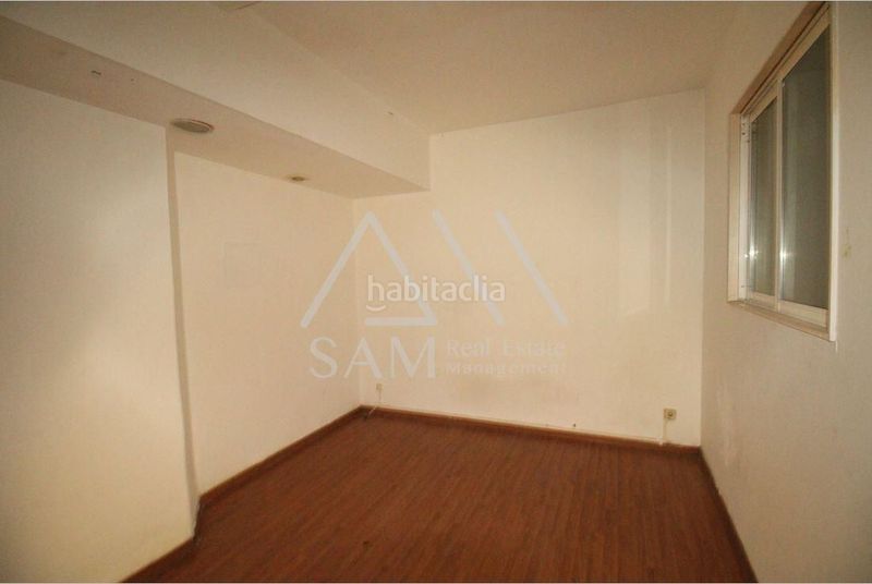 Foto 8d307b2e-61ea-4adc-8b8f-e643f856a977. Planta baixa a St. Pere - Sta. Caterina - El Born Barcelona