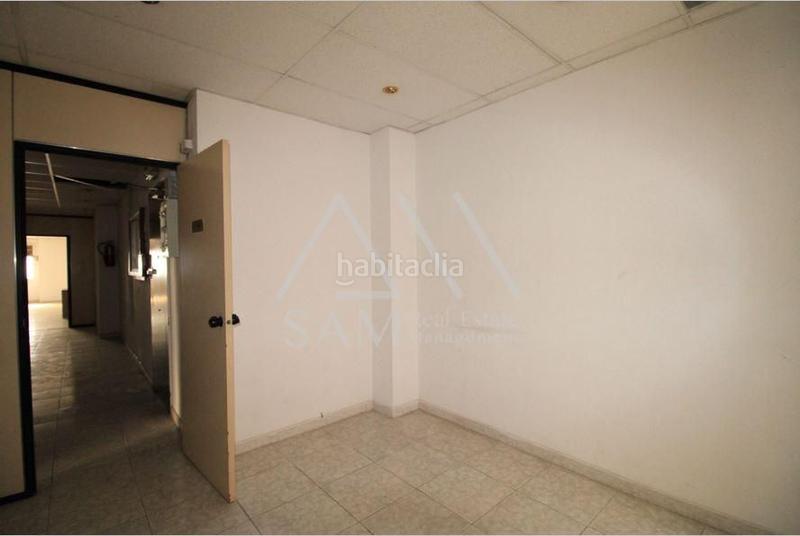 Foto 59697160-a9f6-4a53-9e3b-8063480ee7e7. Oficina a Sant Andreu de Palomar Barcelona